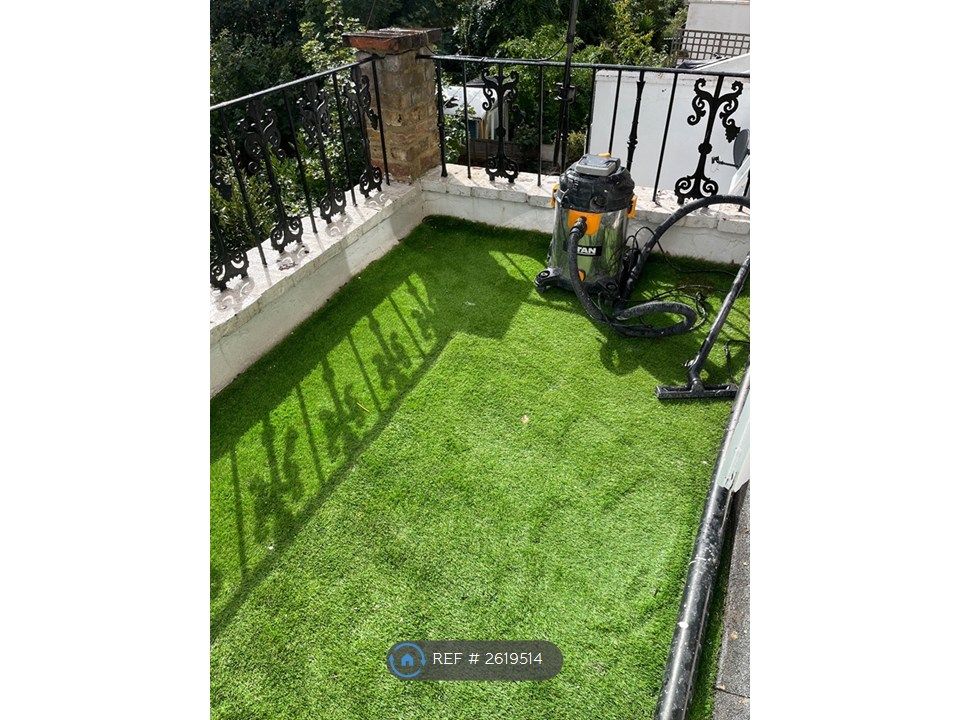 Property photo 1 of 15 Roof Terrace