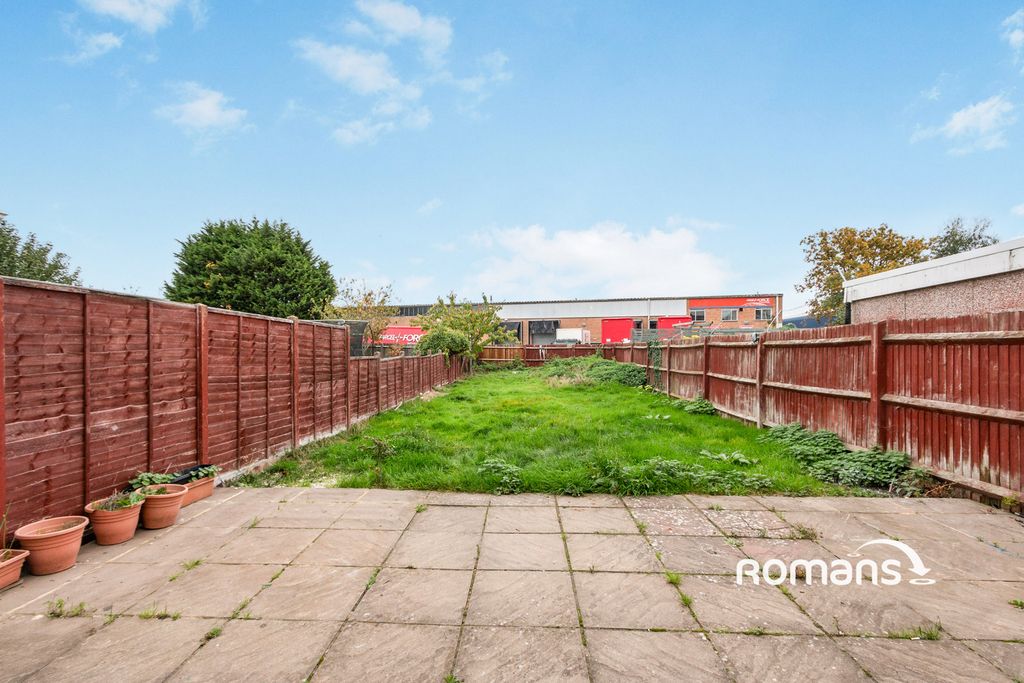 Property photo 2 of 10 Photo