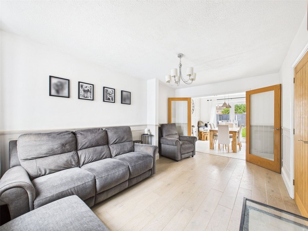 Property photo 2 of 17 Picture No. 22