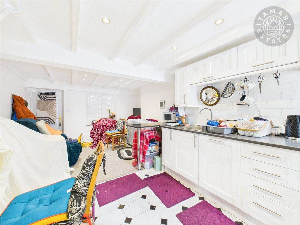 Property photo 2 of 8 Lounge/Kitchen/Diner