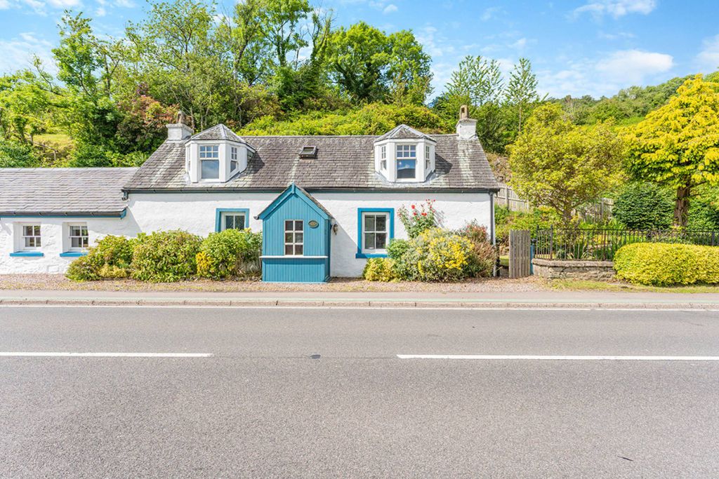 Property photo 1 of 30