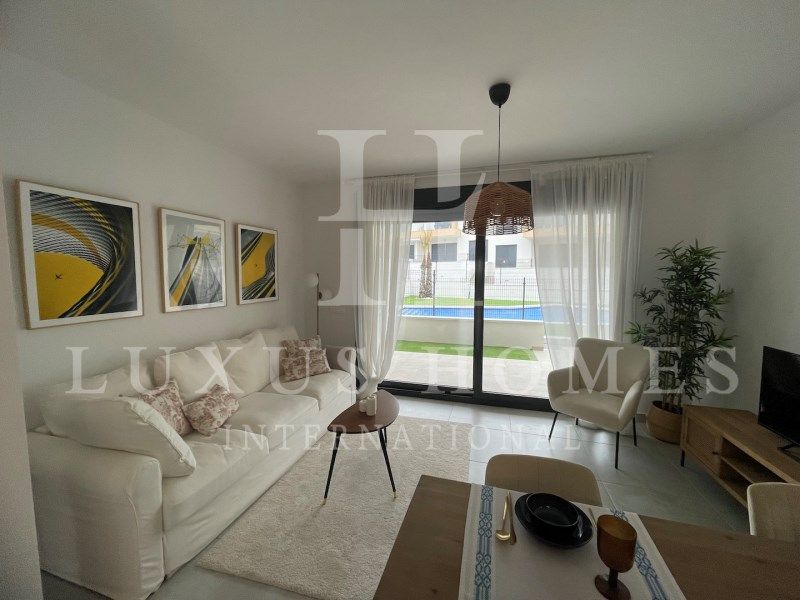 Property photo 1 of 24