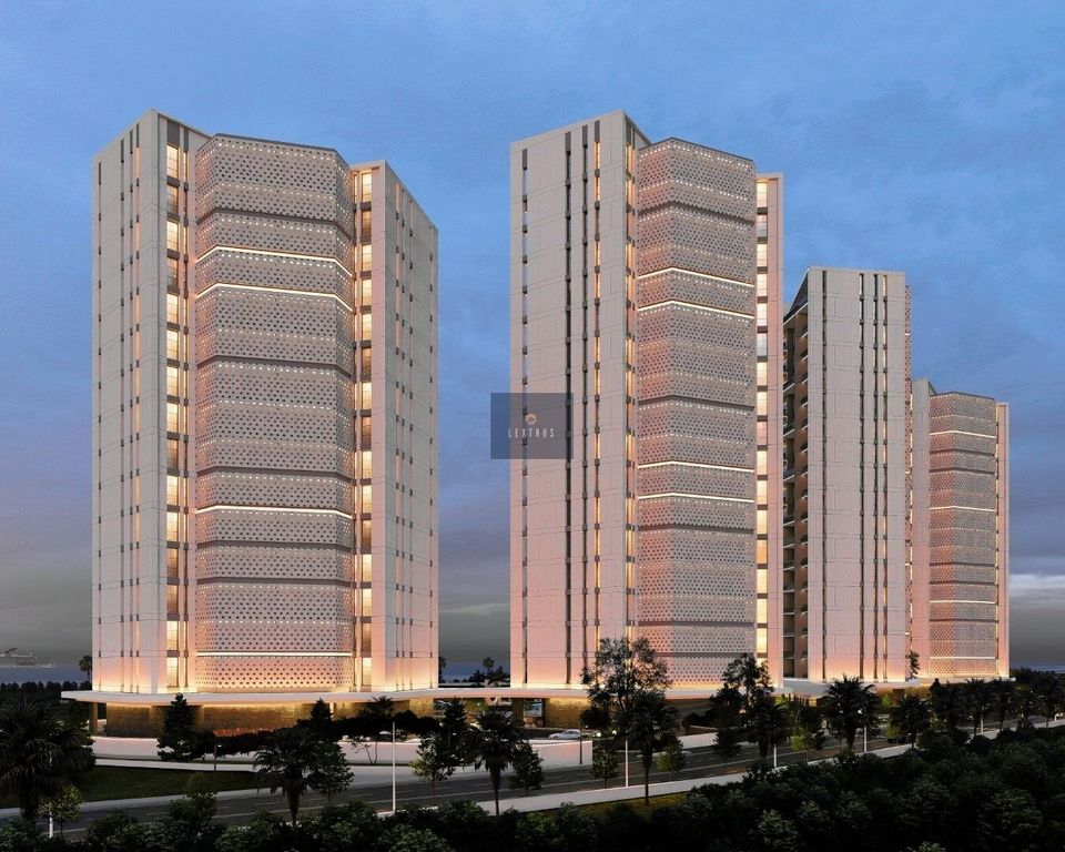 Property photo 2 of 36