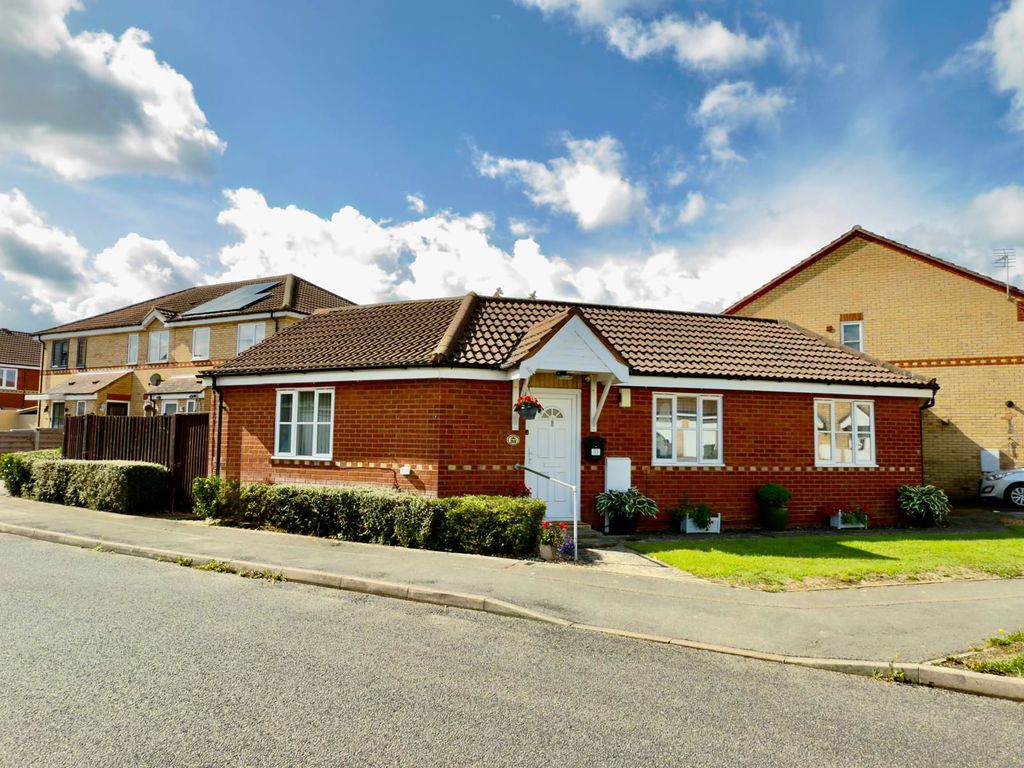 Property photo 1 of 21