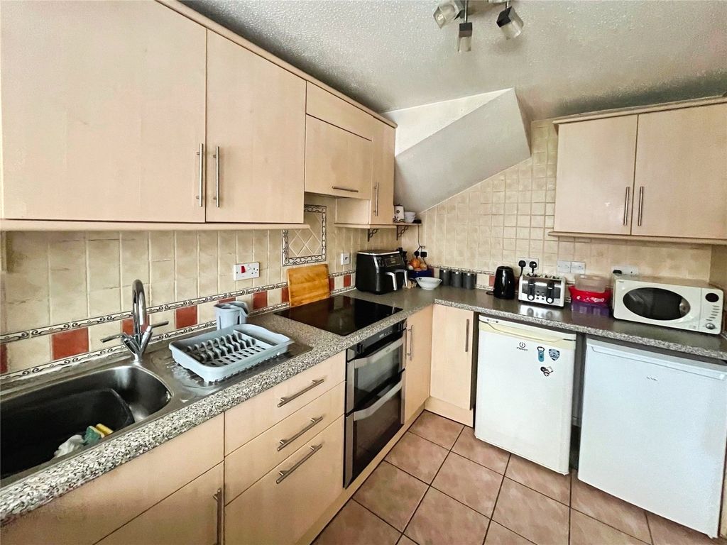 Property photo 2 of 18 Picture No. 02