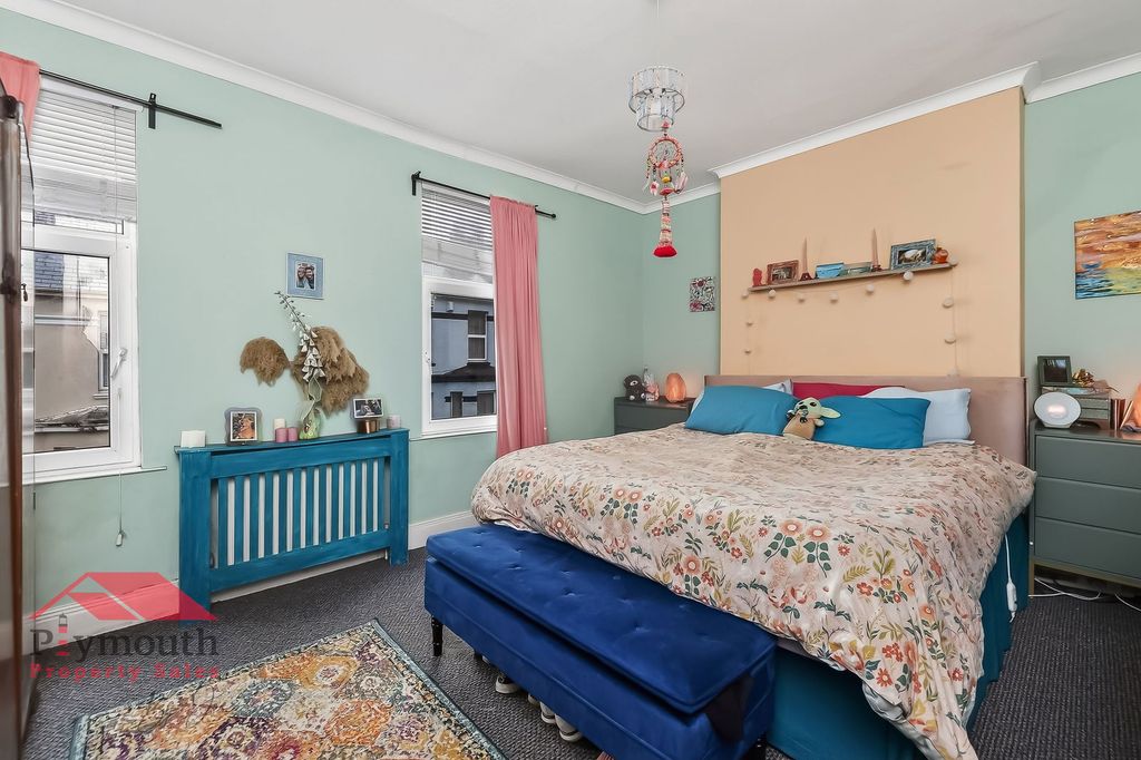 Property photo 3 of 15