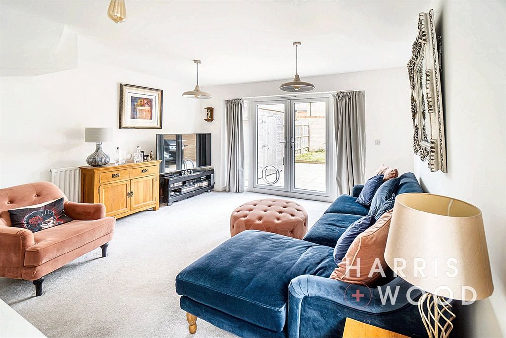 Property photo 2 of 15 Picture No. 25