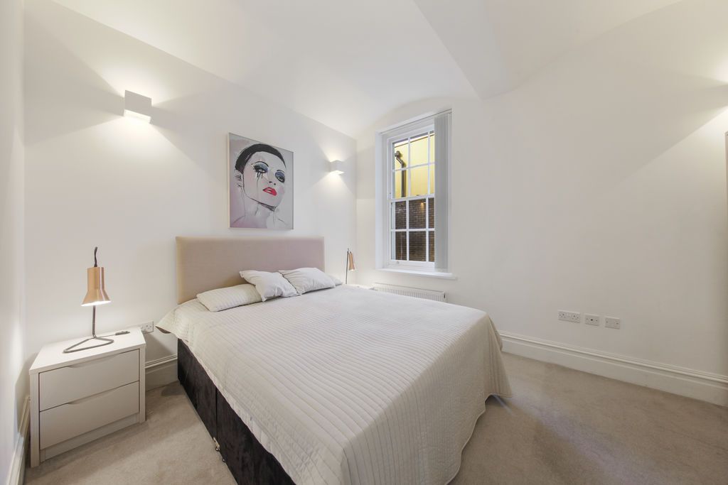 Property photo 3 of 15 Photo 5