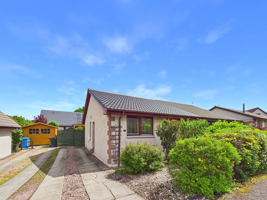 Property photo 1 of 27