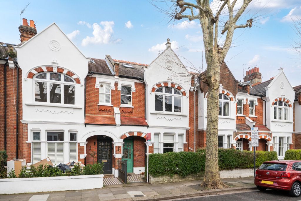 Property photo 2 of 16 Picture 2