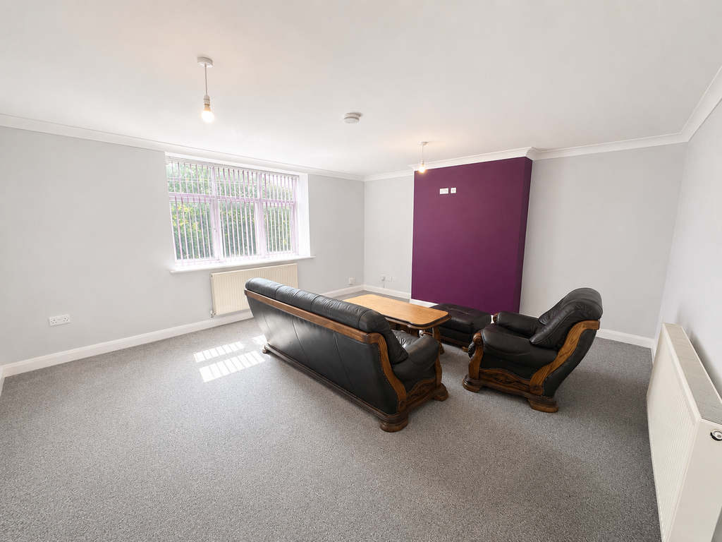 Property photo 1 of 4