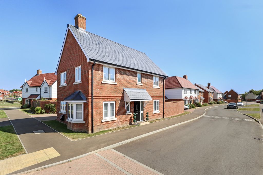 Property photo 1 of 30