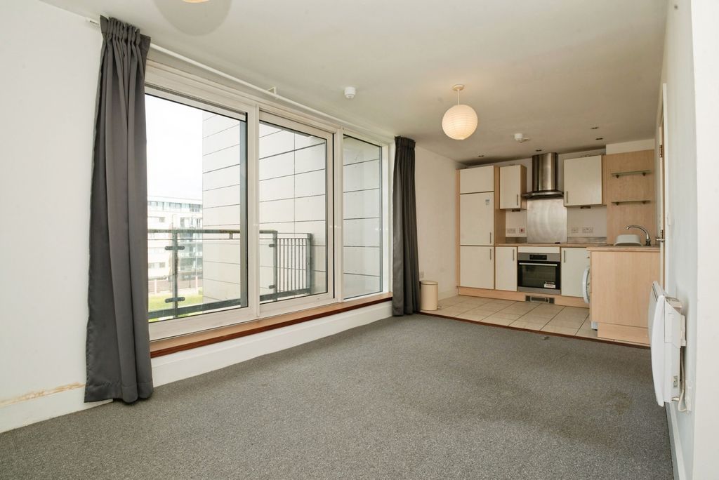 Property photo 1 of 16 Living/Dining Area