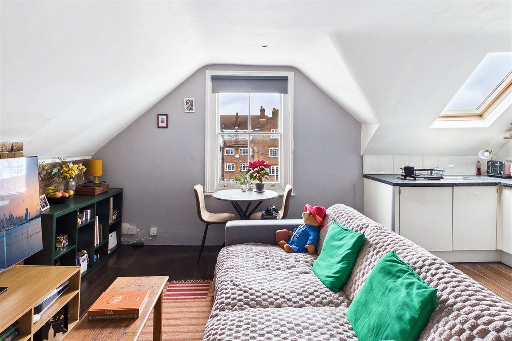 Property photo 3 of 12 Picture No. 08