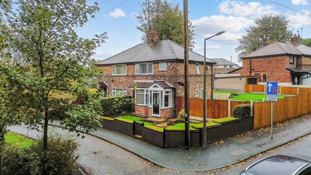 Property photo 1 of 36