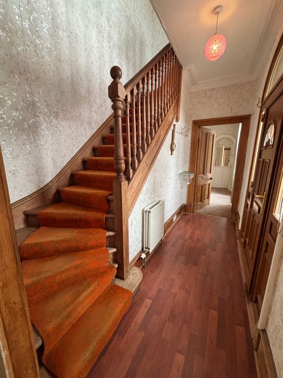 Property photo 2 of 29
