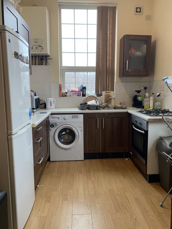 Property photo 2 of 5