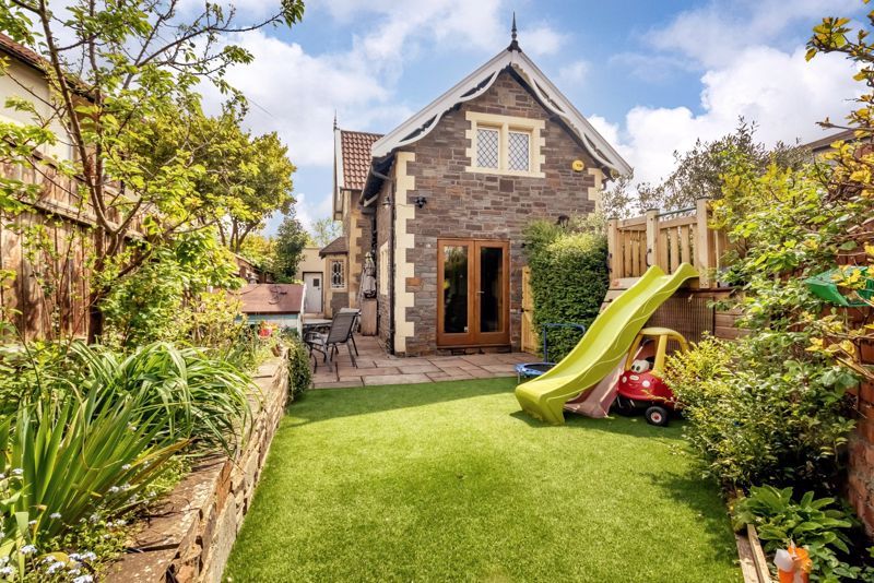 Property photo 1 of 16 Garden