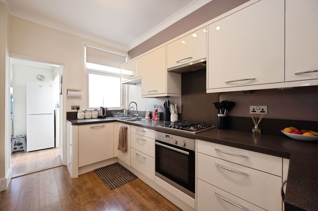 Property photo 2 of 15 Photo