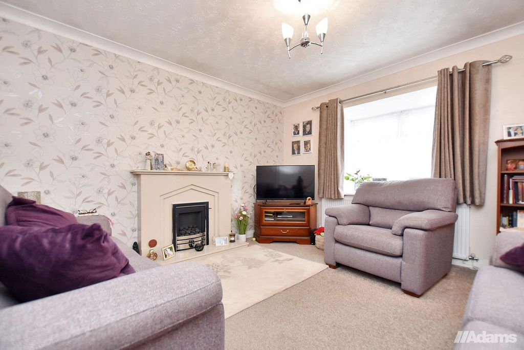 Property photo 2 of 22