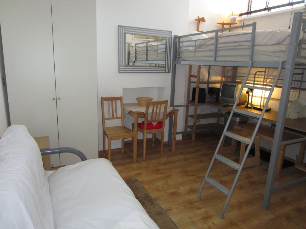 Property photo 3 of 6 Picture No. 02