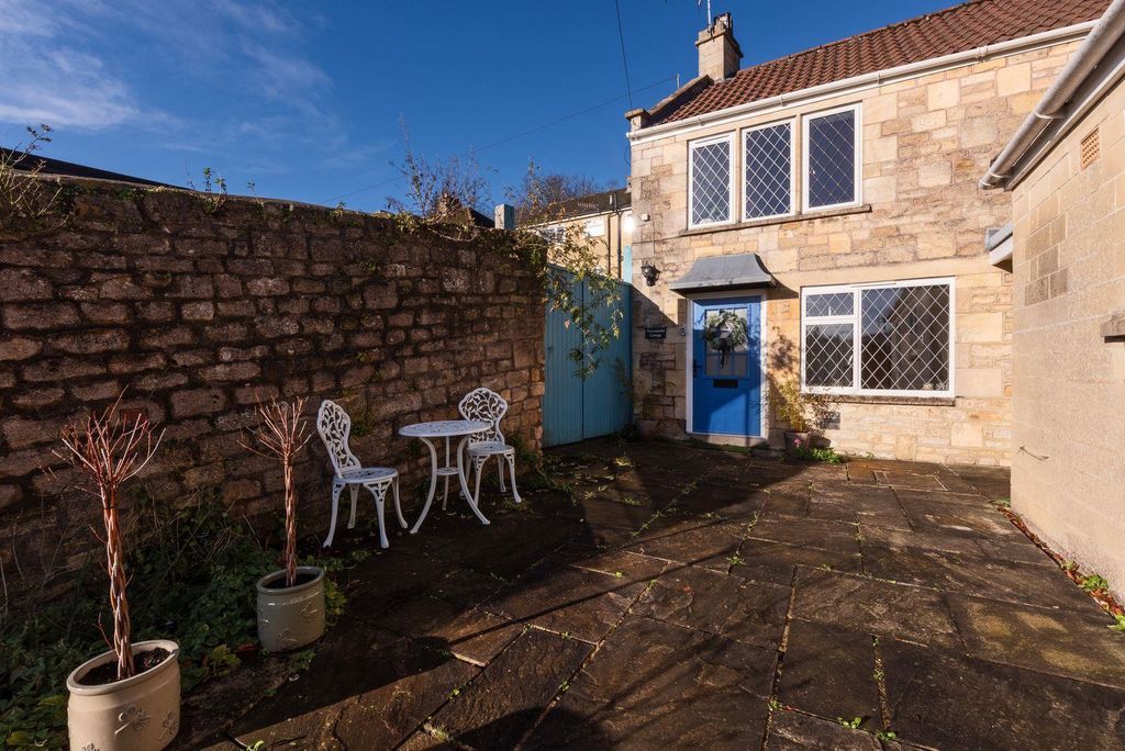 Property photo 1 of 16 5Z4Oxpaw.Jpeg