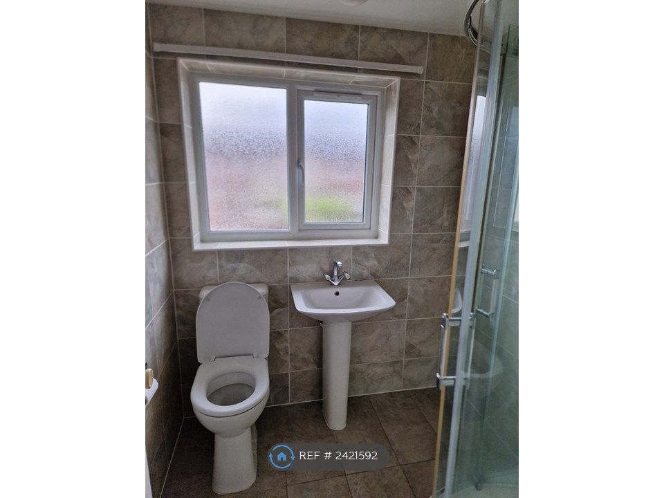 Property photo 3 of 3