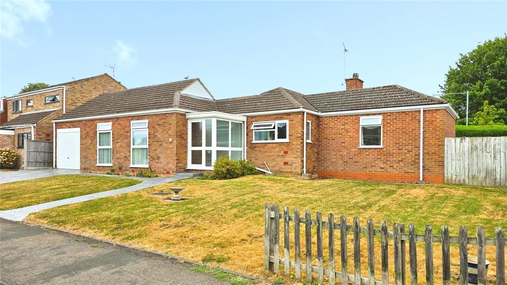 Property photo 1 of 16 Front