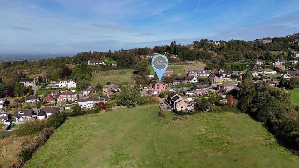 Property photo 2 of 10 Dji_0099.00_15_43_13.Still138.Jpg