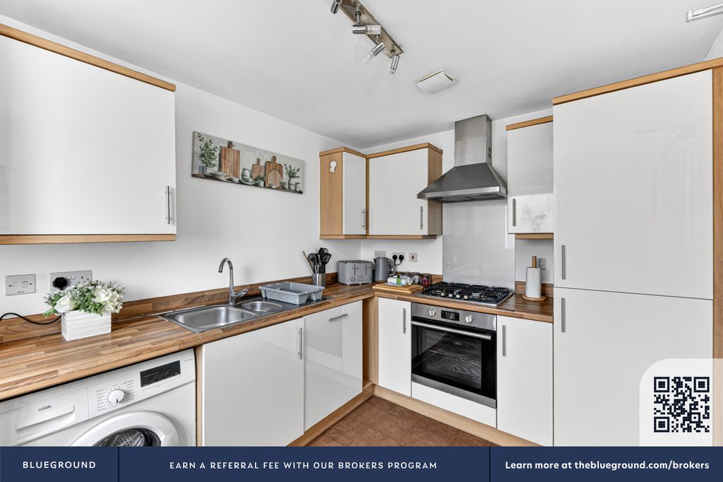 Additional image 19 of 3 bed flat to rentBroughton Civil Parish MK10