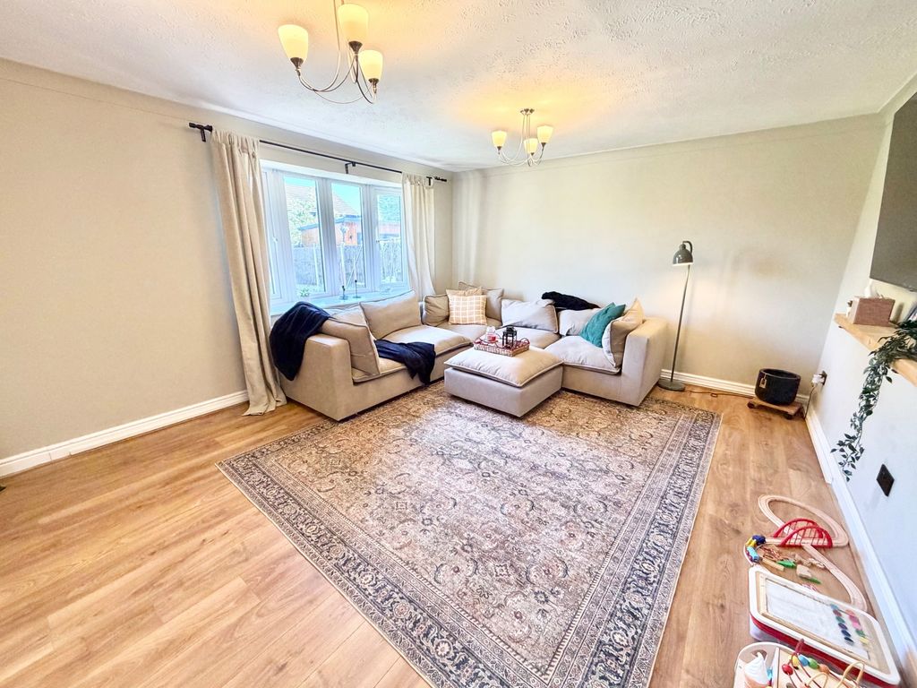 Property photo 3 of 22