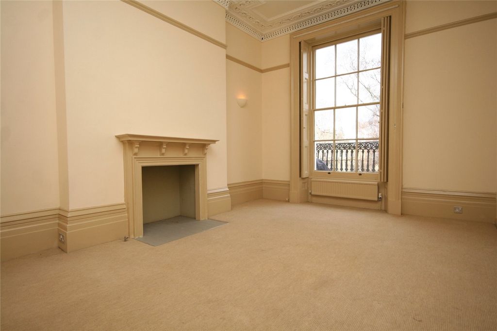 Property photo 1 of 7 Picture No. 11