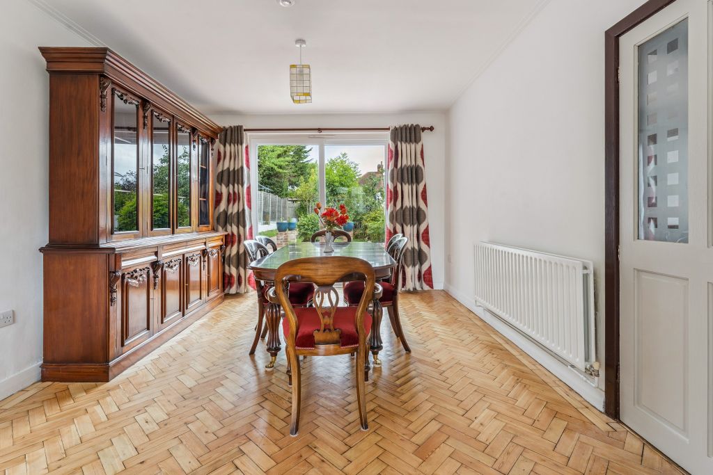 Property photo 3 of 14