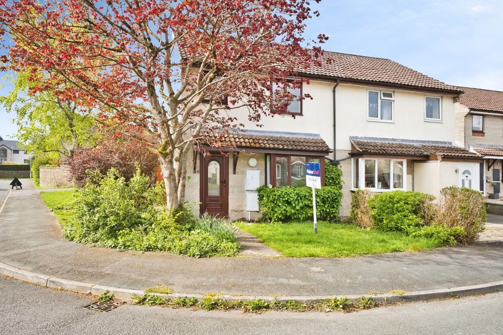 Property photo 1 of 17 Pbox-Img.Jpg