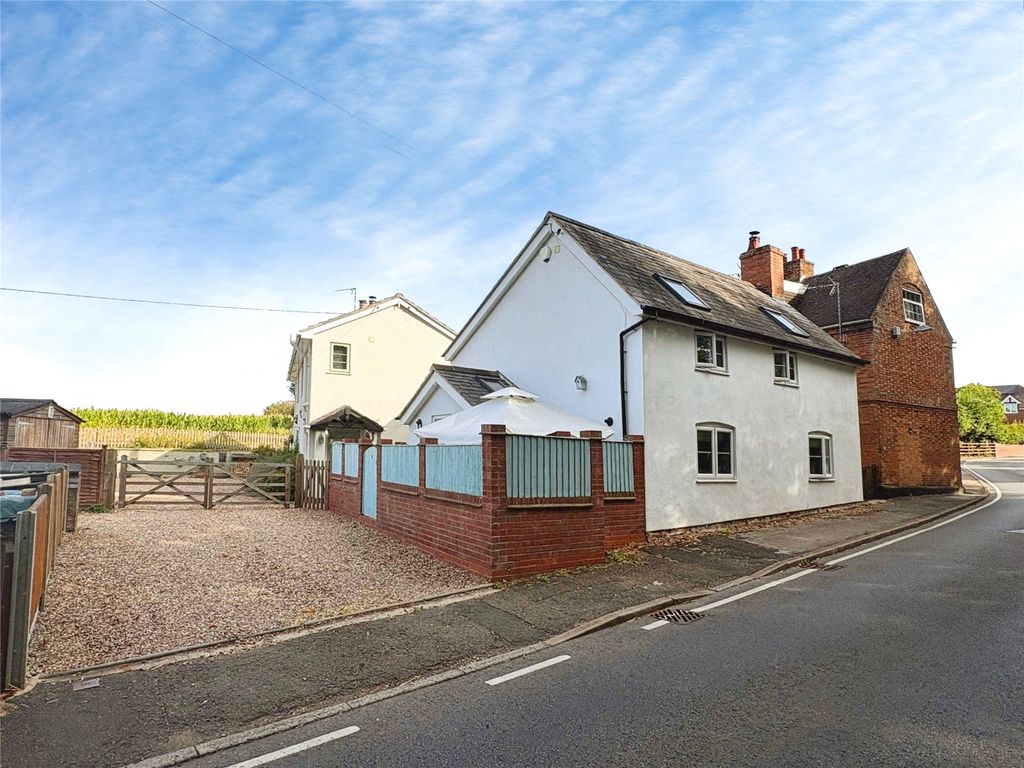 Property photo 1 of 17 Picture No. 01
