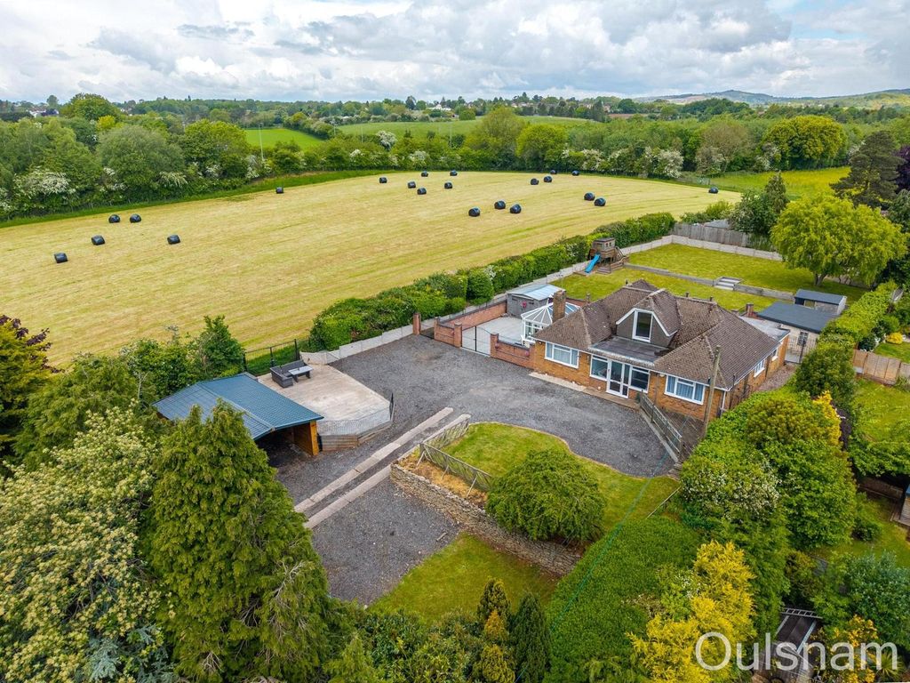 Property photo 1 of 34 Picture No. 29