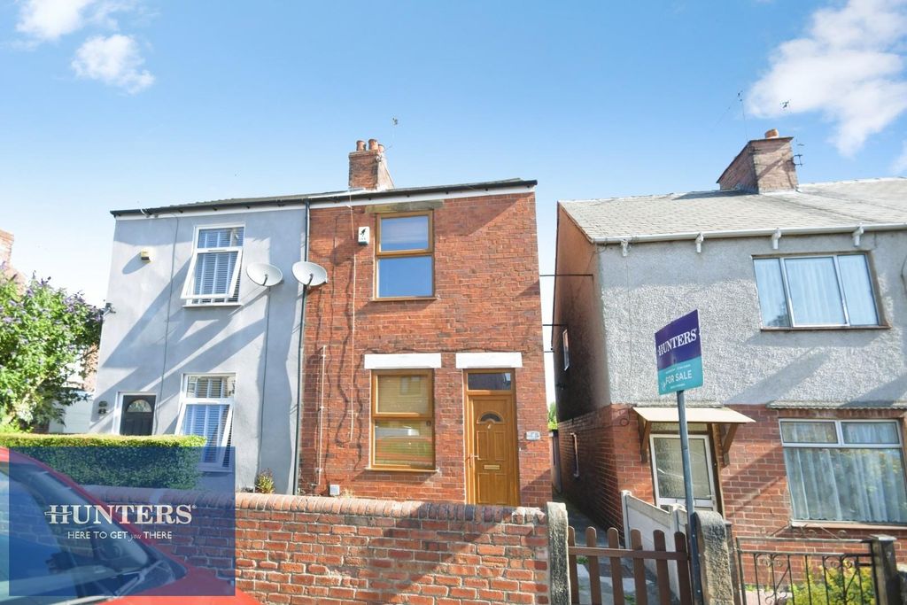 Property photo 1 of 13 Front.Jpg