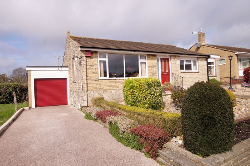 Property photo 1 of 21 Front