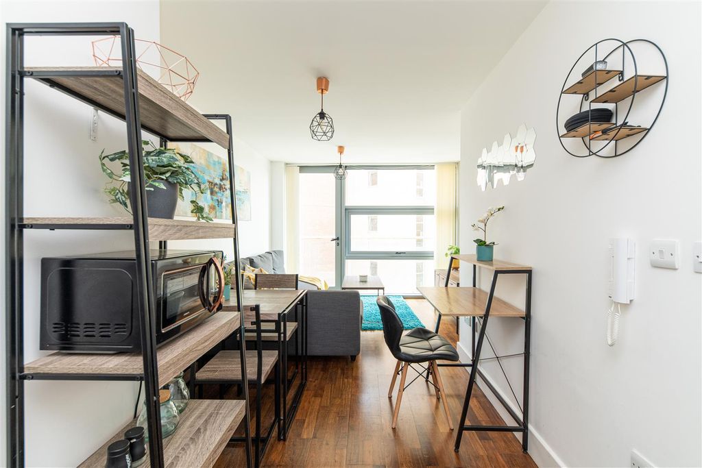 Property photo 2 of 10 Edit-2310.Jpg