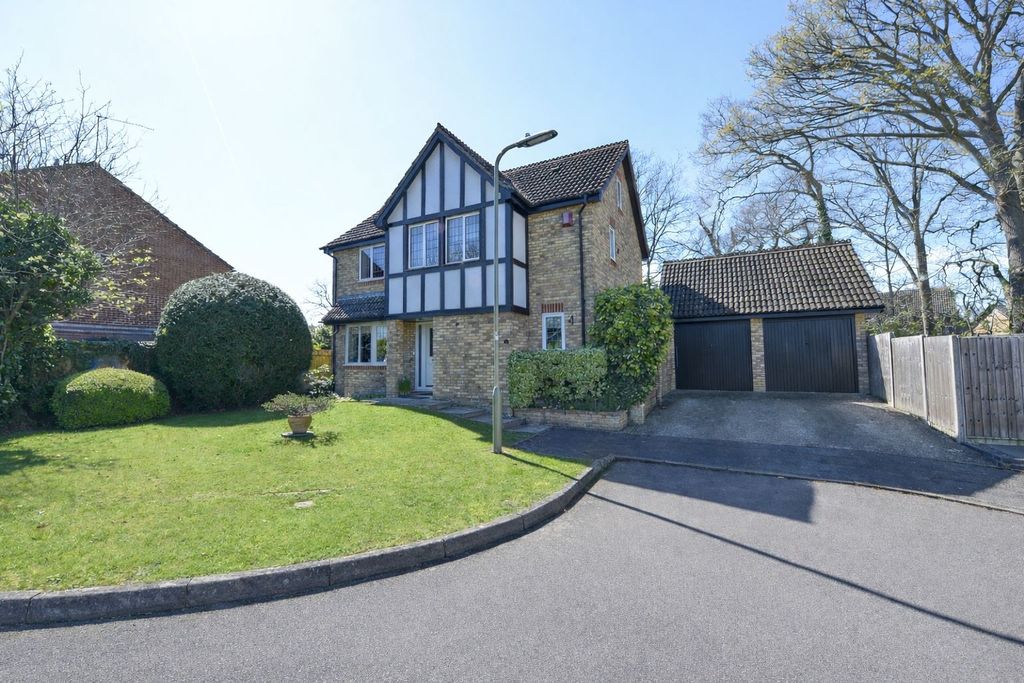 Property photo 1 of 19