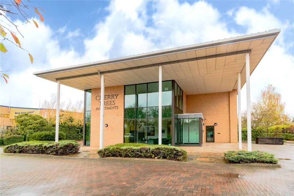 Property photo 1 of 7 Picture No. 14