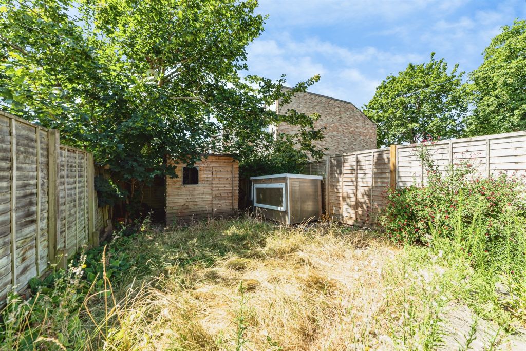 Property photo 2 of 11