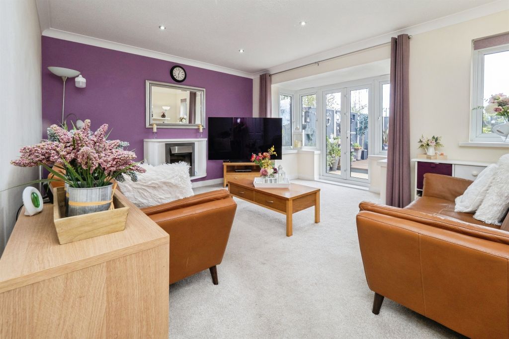 Property photo 2 of 19