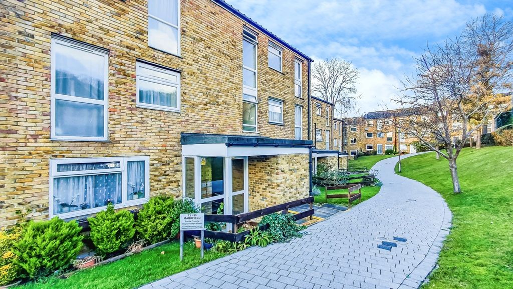 Property photo 1 of 9 Front View