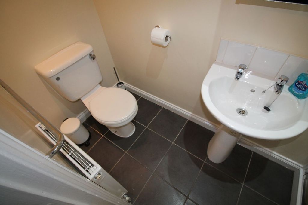 Property photo 1 of 15 A Tidy And Well-Maintained Single Toilet Featuring...
