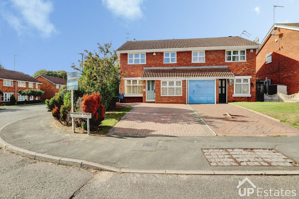 Property photo 1 of 23