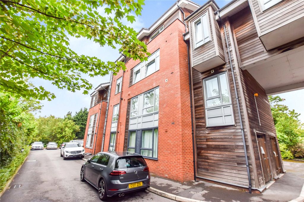 Property photo 1 of 10 Picture No. 05