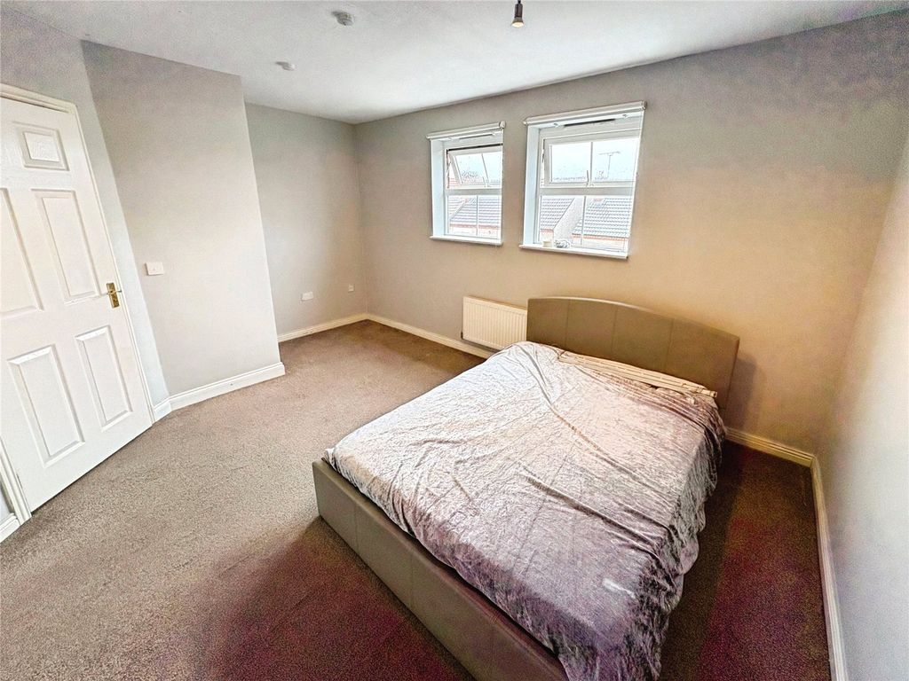 Property photo 3 of 16 Picture No. 07