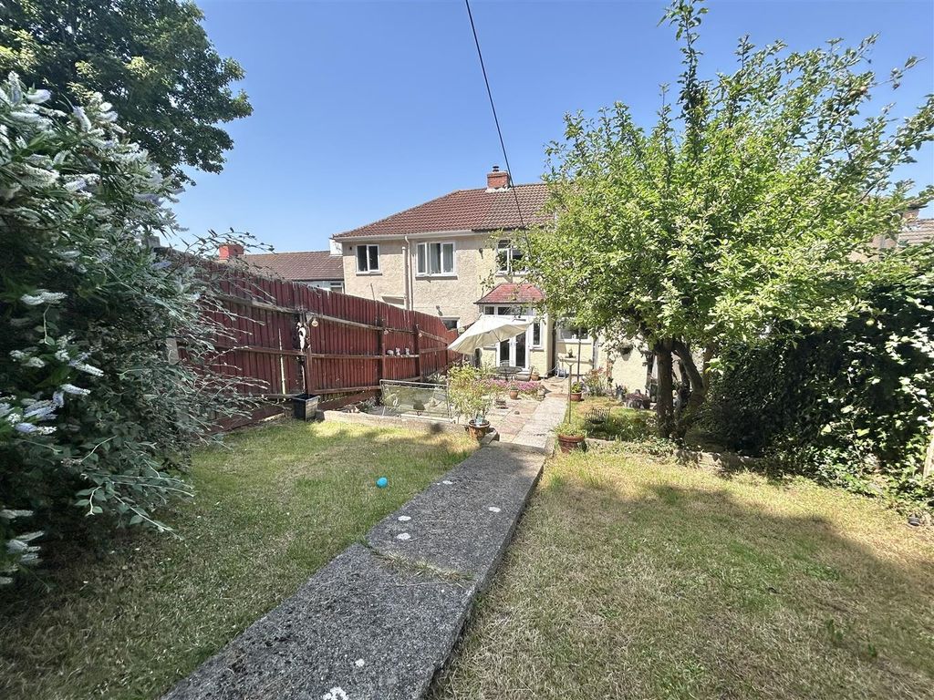 Property photo 3 of 19