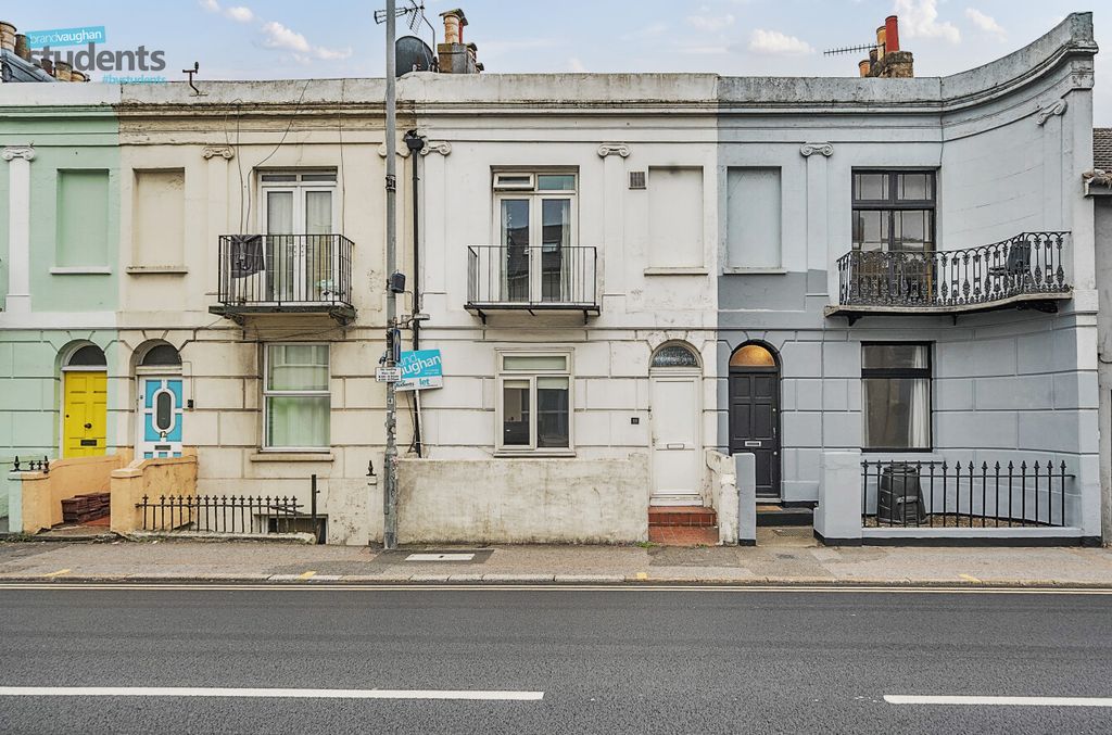 Property photo 1 of 10 F6Defaf3-Dac8-4c9...